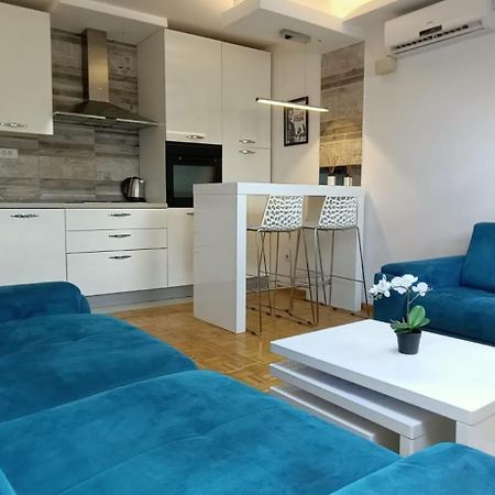 Fellini Apartment Belgrado Esterno foto